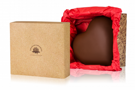 "Big Heart" in a box, dark chocolate