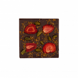 Dark chocolate with pistachio, strawberry and crispy caramel