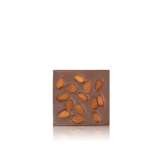Шоколадні тафлі молочні з мигдалем, 84г
