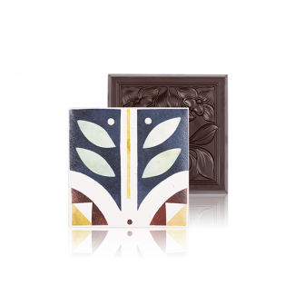 Dark chocolate with almond, 84g