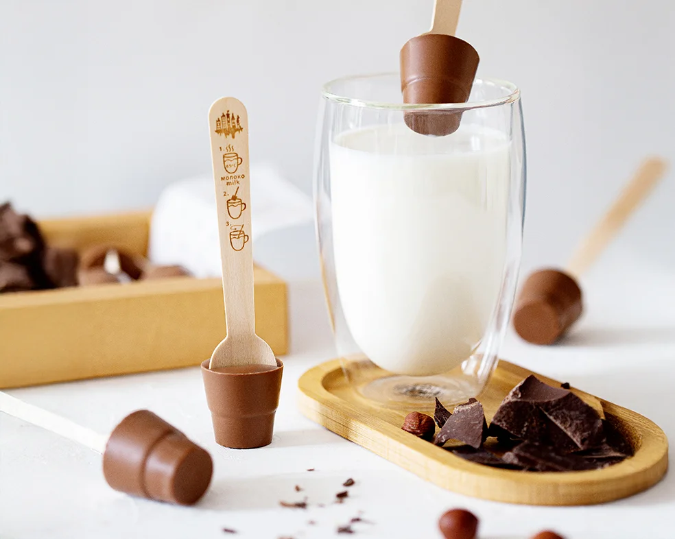 https://www.chocolate.lviv.ua/uploads/2025/5/27/281a6ef9-b15d-41d2-8697-b15ded7aa449.jpg